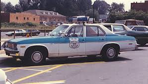 Nova Police Car